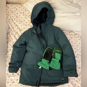 LANDS END- Boys Puffer Coat & Gloves, Size 8, Perfect Condition